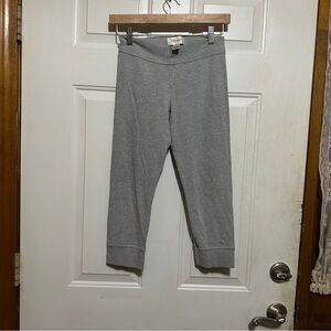 Abercrombie & Fitch Womens Solid Gray Cotton Blend Capri Leggings Heather Gray M